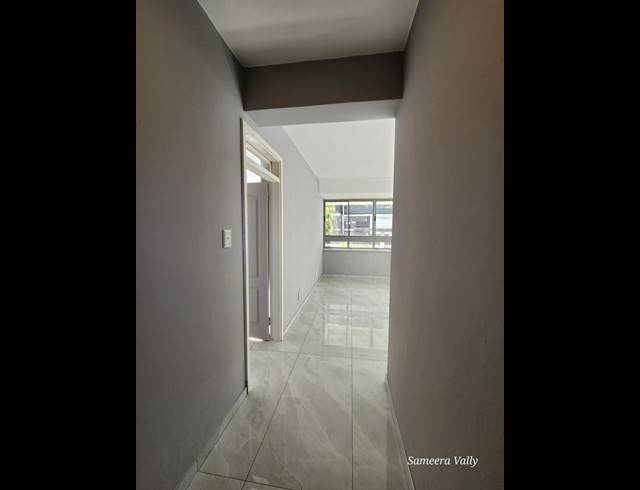 1 BEDROOM PROPERTY TO RENT IN NORTH BEACH